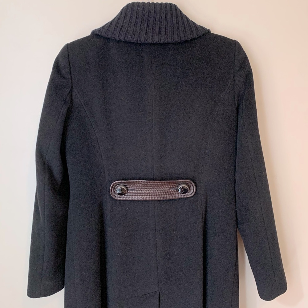 Raffinati long black wool coat with leather trim - Picture 11 of 15